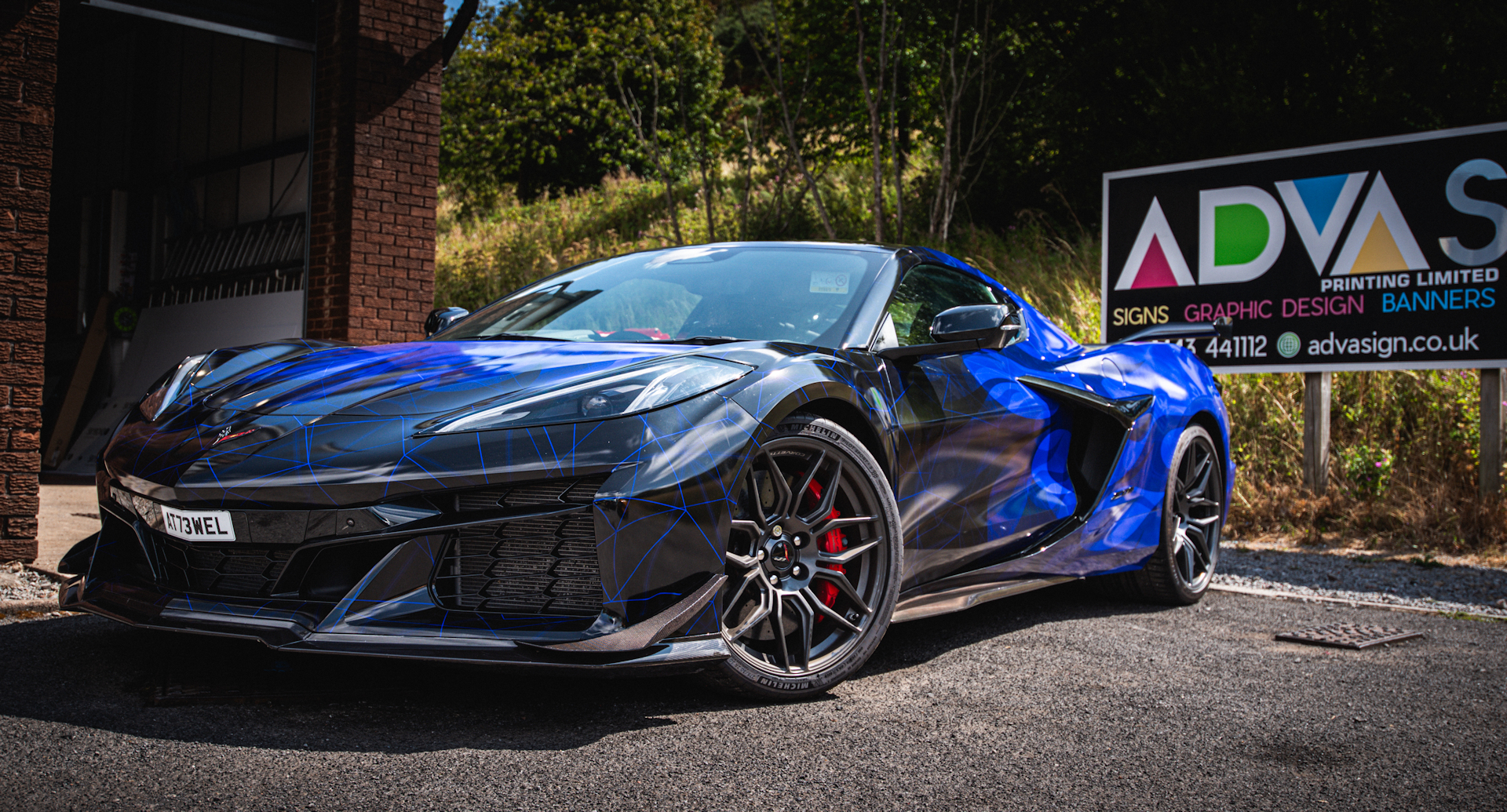 Advasign Attewell Corvette Wrap